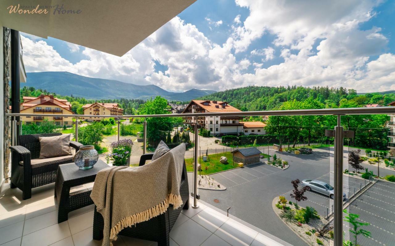 Wonder Home - Apartamenty Z Balkonami, Blisko Centrum Karpacza, Stoku I Aquaparku Kültér fotó